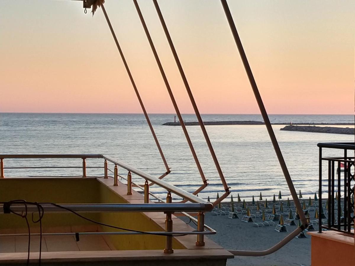 Sunset Apartment Shëngjin Εξωτερικό φωτογραφία